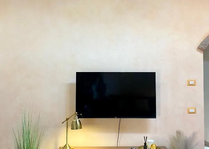 Appartement I Bassola Med Privat Parkering *