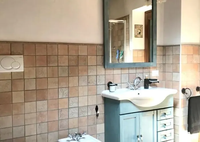 Appartement I Bassola Med Privat Parkering *